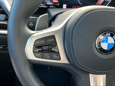 Used 2025 BMW X6 xDrive40i AWD/4WD image 11
