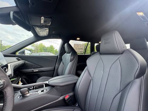 New 2026 Lexus TX 500h AWD image 9