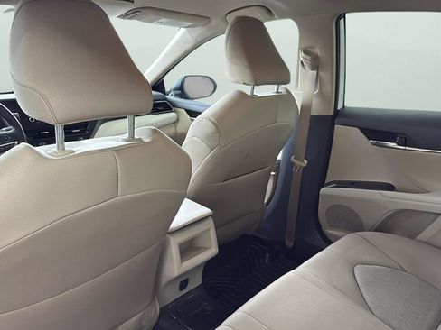 Used 2024 Toyota Camry LE image 28