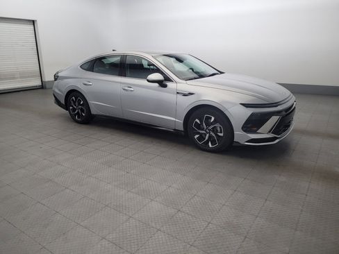 Used 2024 Hyundai Sonata SEL image 11