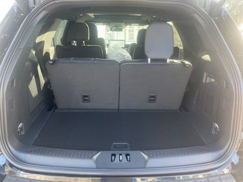 New 2026 Ford Explorer Tremor w/ Tremor Ultimate Package AWD/4WD image 23