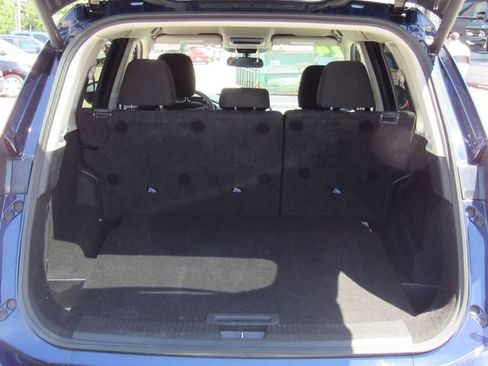 Used 2024 Nissan Rogue SV AWD/4WD image 6