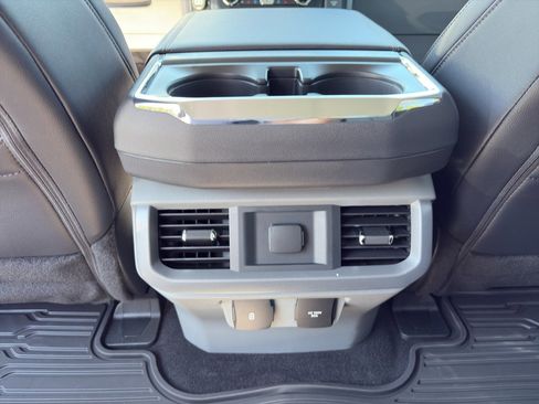 New 2025 Ford F150 Lariat w/ Equipment Group 501A Mid image 29