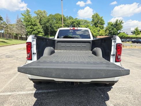 New 2026 RAM 3500 Big Horn AWD/4WD image 9