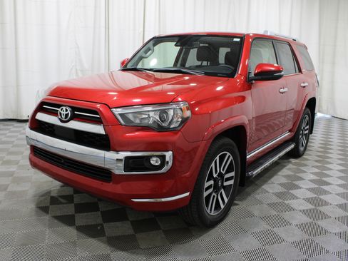 Used 2022 Toyota 4Runner Limited image 28