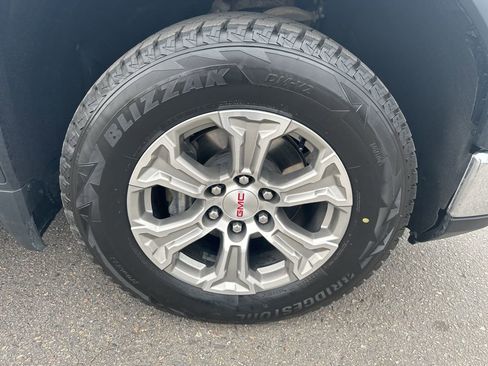 Certified 2024 GMC Sierra 1500 SLT image 36