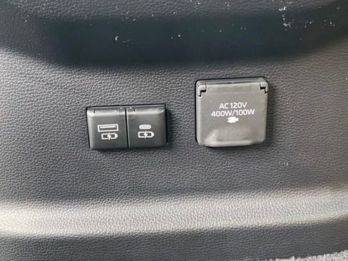 New 2026 Toyota Tundra Limited AWD/4WD image 28