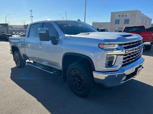 Used 2022 Chevrolet Silverado 2500 LTZ w/ LTZ Plus Package AWD/4WD image 2