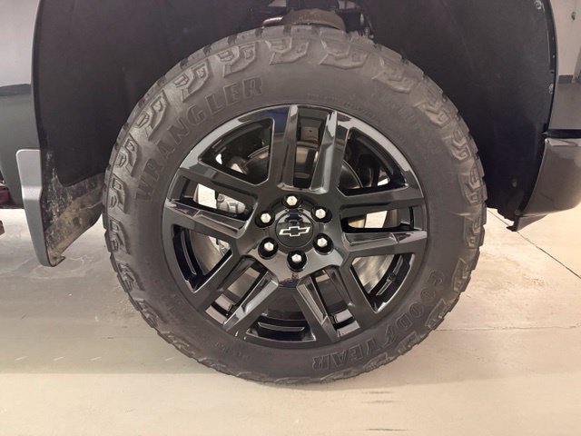 Certified 2024 Chevrolet Silverado 1500 Custom Trail Boss AWD/4WD image 26