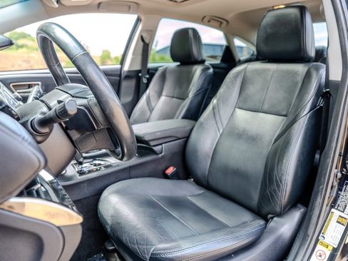 Used 2015 Toyota Avalon XLE Touring Sport Edition FWD image 26