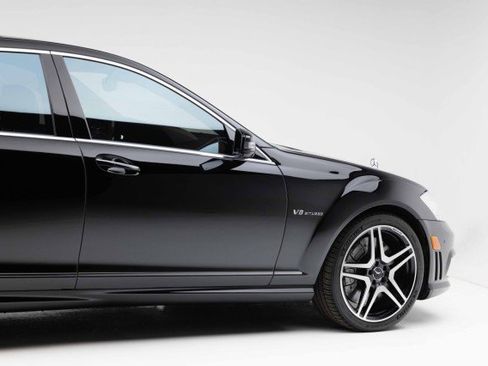 Used 2012 Mercedes-Benz S 63 AMG image 31