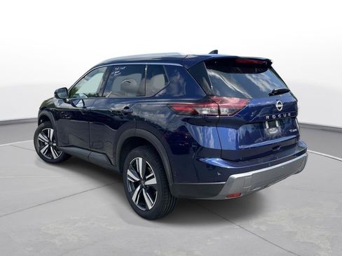 Used 2026 Nissan Rogue SL AWD/4WD image 8