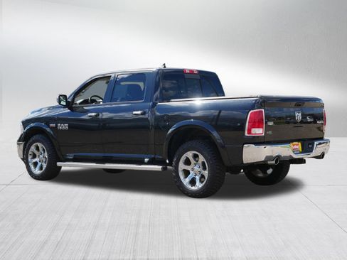Used 2018 RAM 1500 Laramie w/ Convenience Group AWD/4WD image 5