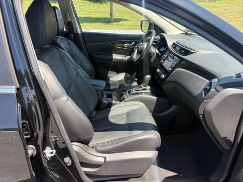 Used 2017 Nissan Rogue Sport SL w/ SL Premium Package AWD/4WD image 17