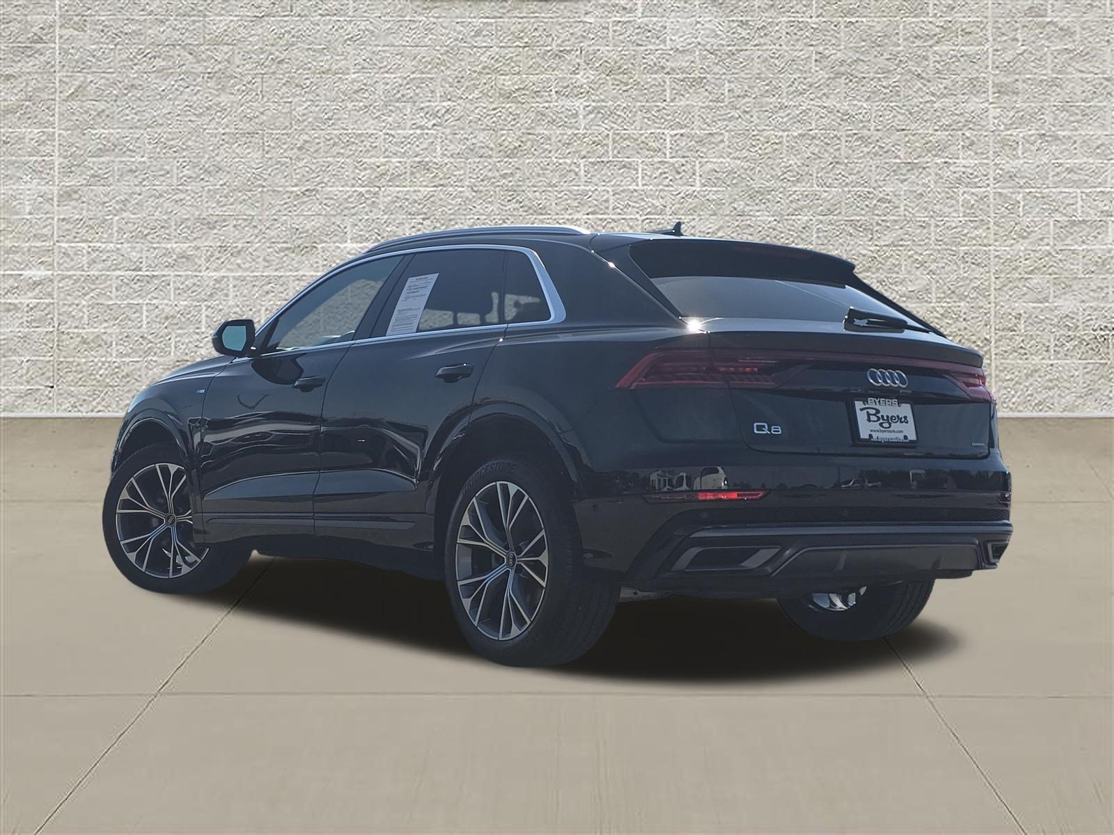 Certified 2023 Audi Q8 Premium Plus w/ Premium Plus Package AWD/4WD image 5