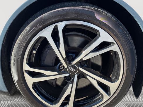 Used 2022 Audi e-tron GT Prestige w/ Prestige Package image 7