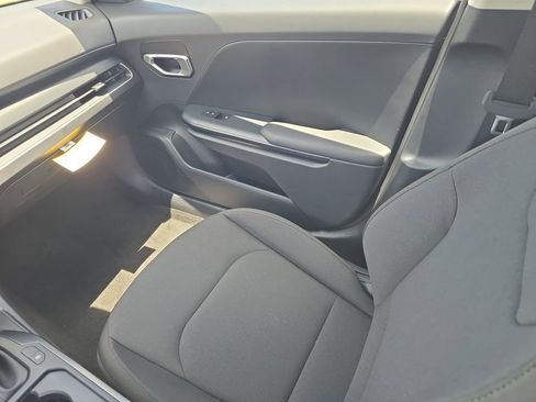 New 2026 Kia K4 FWD image 15