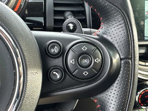 Used 2025 MINI Cooper Countryman S w/ Comfort Package Max image 12