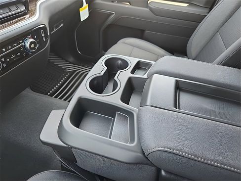 New 2026 GMC Sierra 1500 SLE w/ Preferred Package image 20