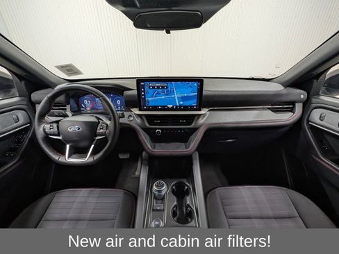 Certified 2026 Ford Explorer ST-Line AWD/4WD image 3