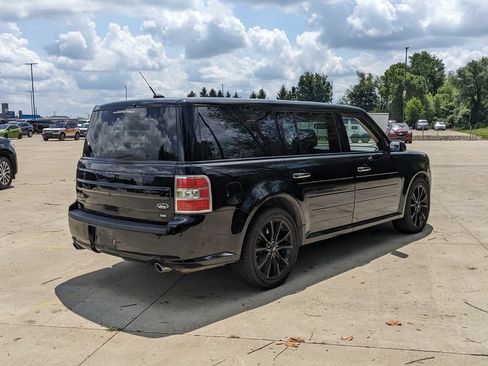 Used 2019 Ford Flex Limited w/ Limited Appearance Package AWD/4WD image 3