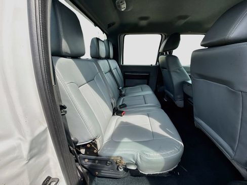 Used 2016 Ford F550 4x4 Crew Cab Super Duty image 19