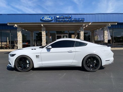 Used 2015 Ford Mustang GT Premium w/ GT Performance Package RWD image 6
