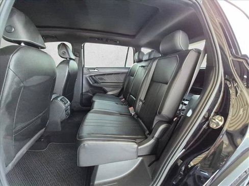 Used 2023 Volkswagen Tiguan SE R-Line FWD image 20