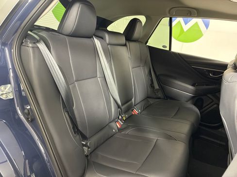 Used 2025 Subaru Outback Limited image 30