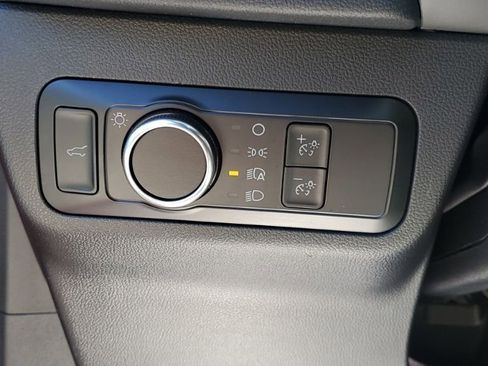 Used 2025 Ford Escape ST-Line FWD image 20