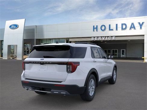 New 2026 Ford Explorer Active w/ Active Comfort Package image 8