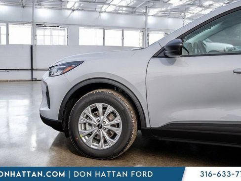 New 2026 Ford Escape Active w/ Cold Weather Package FWD image 28