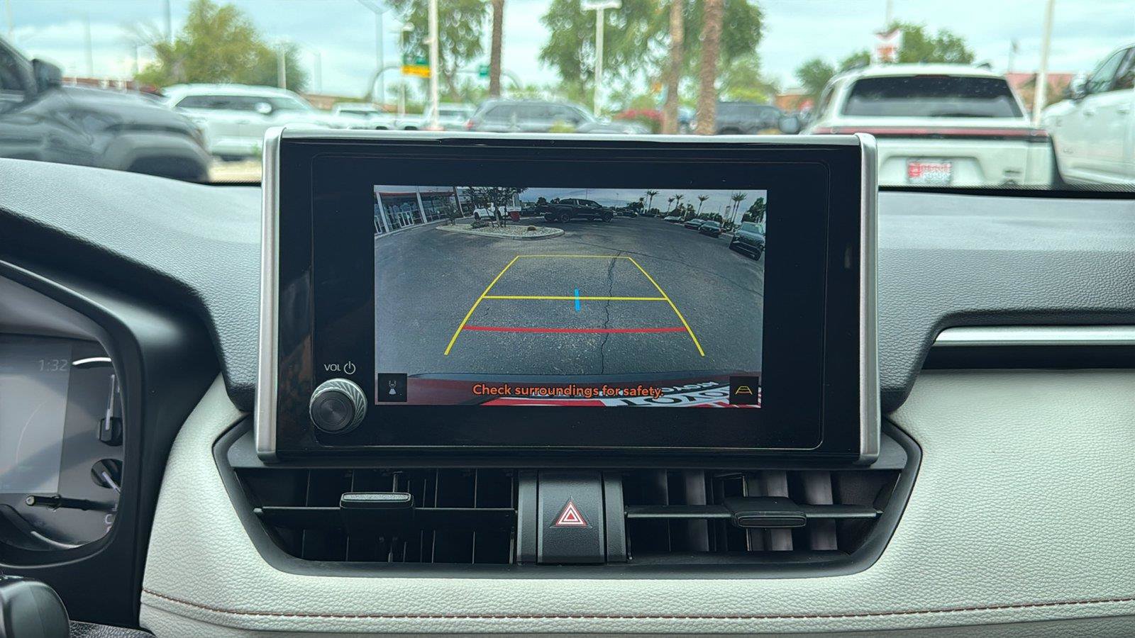 Used 2025 Toyota RAV4 XLE w/ Convenience Package FWD image 22