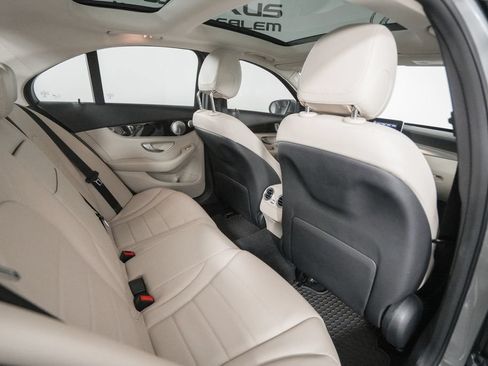 Used 2015 Mercedes-Benz C 300 4MATIC Sedan image 18