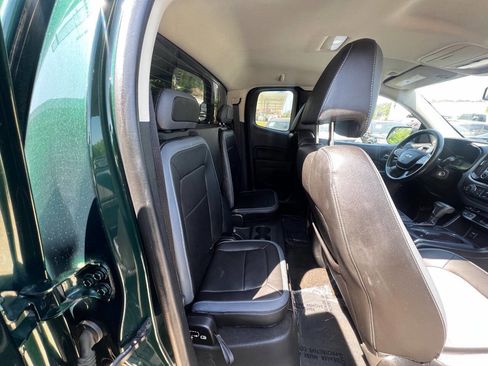 Used 2015 Chevrolet Colorado Z71 image 11