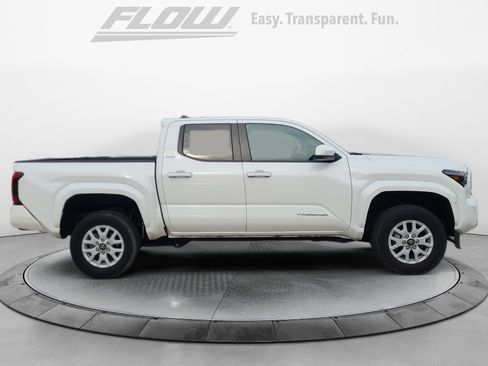 Used 2024 Toyota Tacoma SR5 image 10