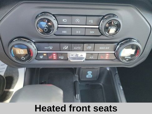 New 2025 Ford Bronco Outer Banks image 11