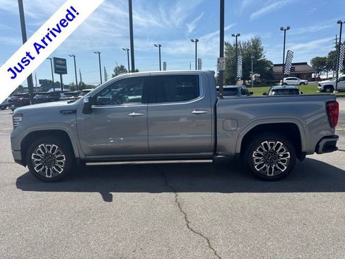 Used 2023 GMC Sierra 1500 Denali Ultimate AWD/4WD image 6