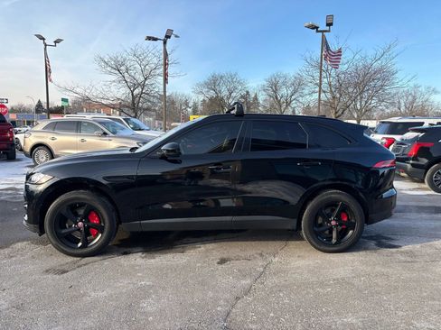 Used 2020 Jaguar F-PACE Premium image 8