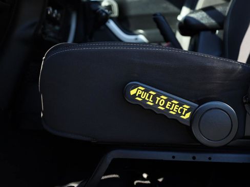 Used 2013 Jeep Wrangler Unlimited Sahara w/ Dual Top Group image 25