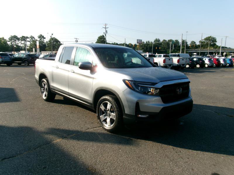 Used 2025 Honda Ridgeline RTL image 4