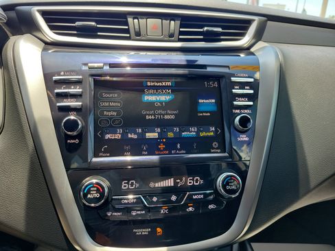 Used 2024 Nissan Murano SV w/ SV Midnight Edition Package FWD image 22