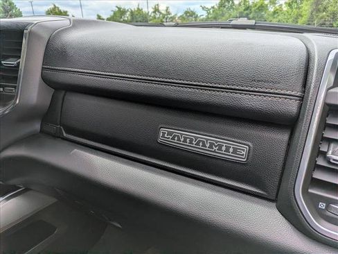 Used 2024 RAM 1500 Laramie AWD/4WD image 12