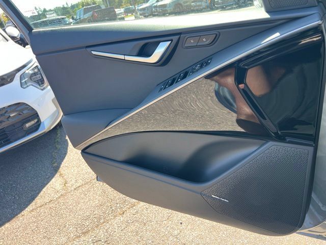 New 2026 Kia Niro Wave w/ Wave Preserve Package FWD image 15