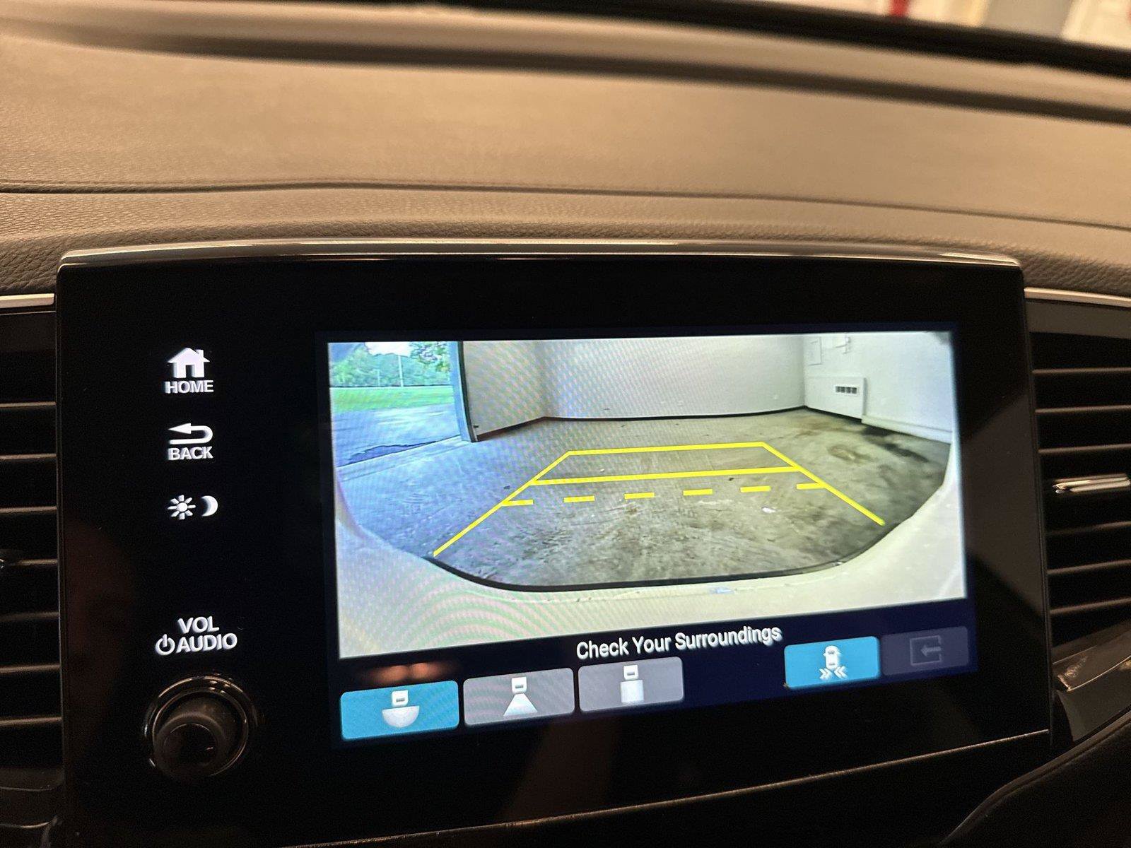 Used 2023 Honda Passport EX-L image 23
