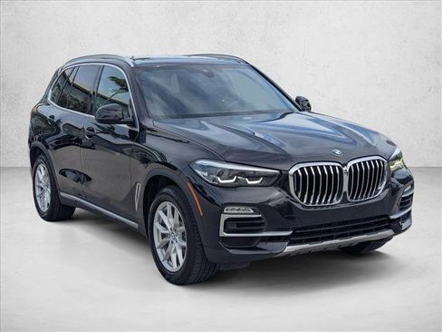 Used 2020 BMW X5 xDrive40i w/ Premium Package image 3