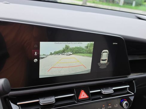 New 2026 Kia Niro EX FWD image 23