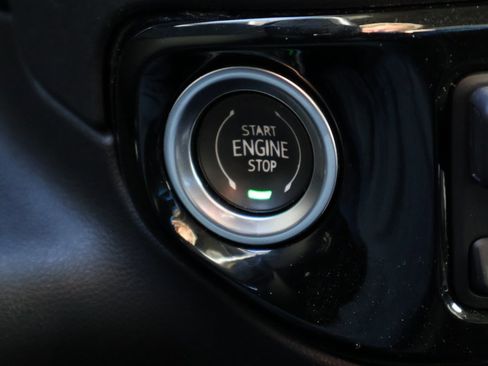 Certified 2023 GMC Sierra 1500 SLT w/ SLT Premium Package image 41