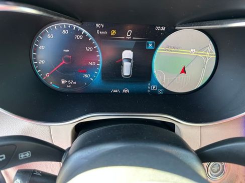 Used 2021 Mercedes-Benz GLC 300 4MATIC w/ Driver Assistance Package image 36