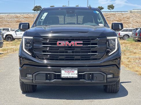 New 2026 GMC Sierra 1500 Elevation w/ Elevation Premium Package AWD/4WD image 2